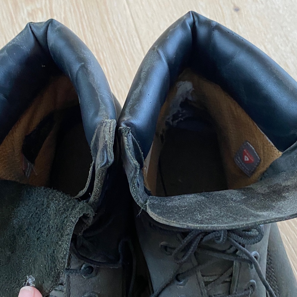 Timberland Black Leather Men's Boots - Picture 7 of 10